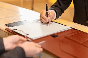 宁夏大学梁学保简介