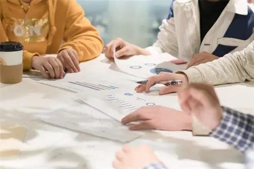 厦大学姐周泽简介